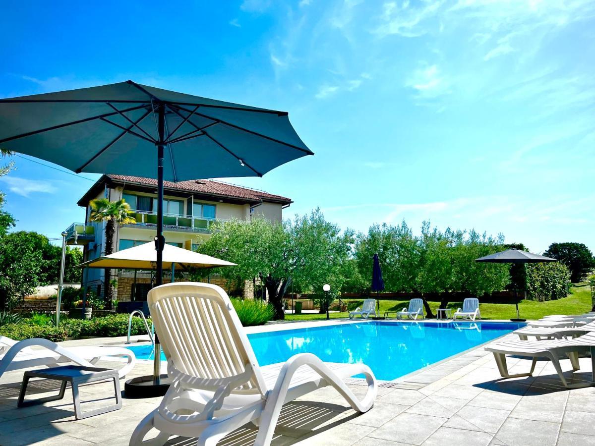 Bed and Breakfast Pansion Margerita Poreč Exterior foto